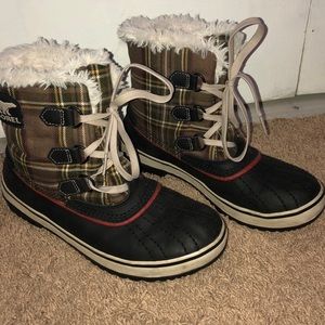 Sorry Duck Boots Sz 8